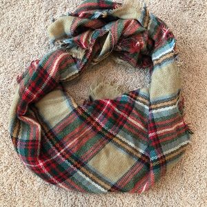 Plaid scarf